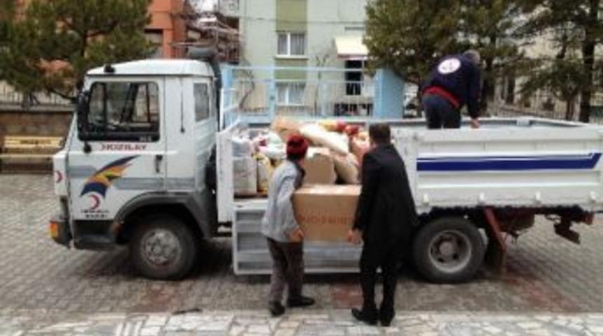 Öğrencilerden Suriye'ye Yardım Kampanyasına Destek