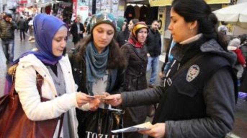 Güven Timi Hırsızlıklara Karşı Uyarı Broşürü Dağıttı