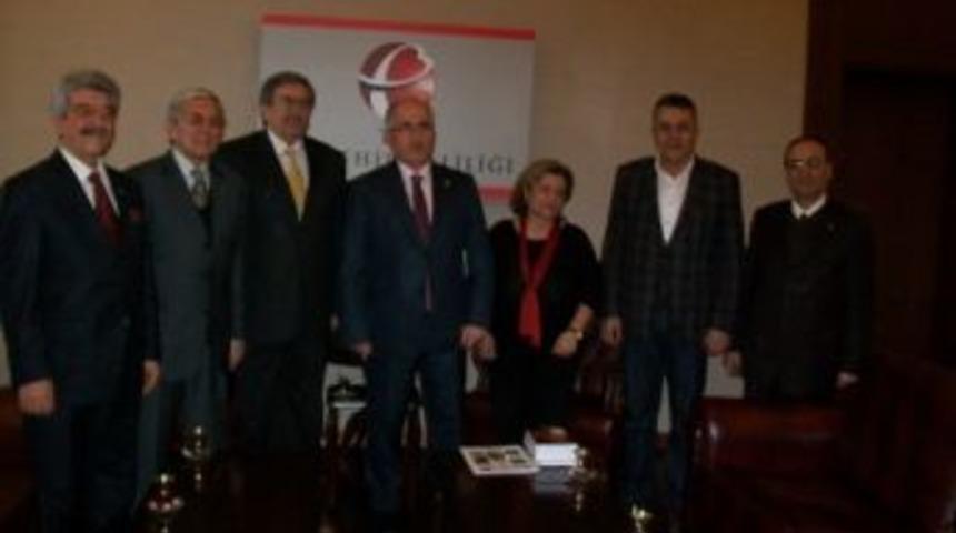 Esab, Vali G&uuml;ng&ouml;r Azim Tuna'yı Ziyaret Etti