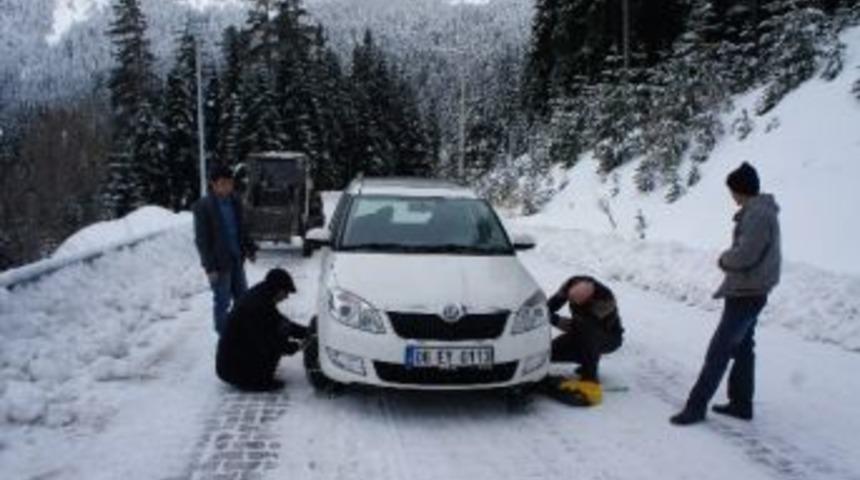 Ilgaz&rsquo;da Kar Yağışı