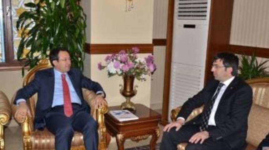 M&uuml;siad Erzincan Şubesi&rsquo;nden Vali Akdemir&rsquo;e Ziyaret