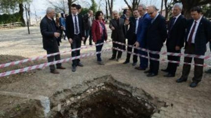 T&uuml;rbeler Ecdada Yakışır Hale Geliyor