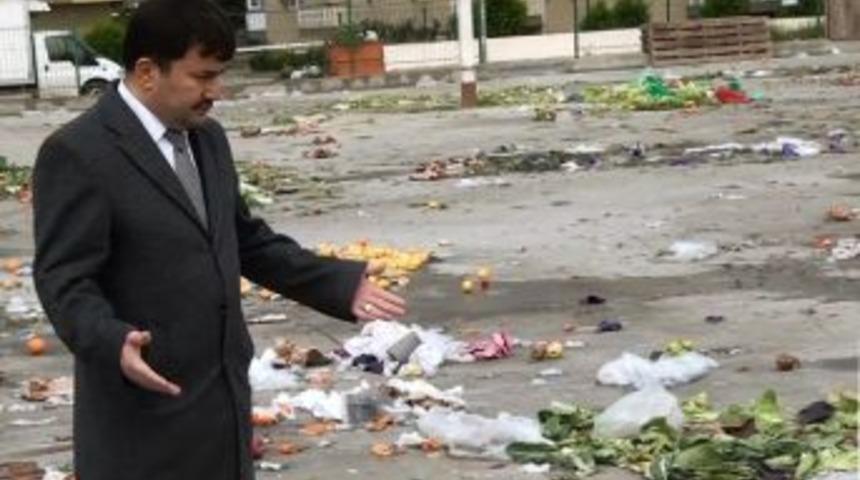 Ak Partili Yılmaz'dan &Ccedil;&ouml;p" İsyanı