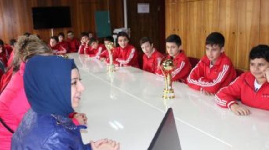 Tavşanlı Yıldız &Ouml;ğrencilerinden Spor Başarısı