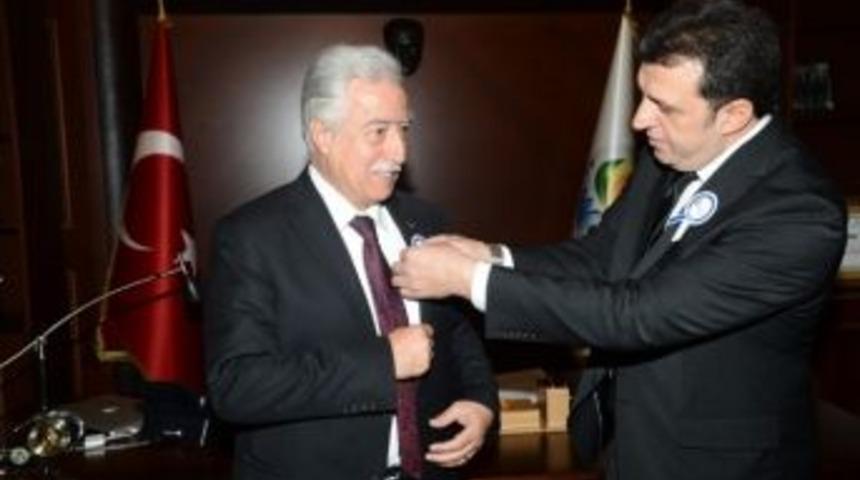 Aldırmaz&rsquo;dan &ldquo;vergi&rdquo; Mesajları