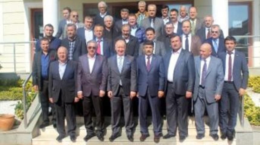 Mhp&rsquo;nin Adayı &Ccedil;elik, &ldquo;biz Şehri Asıl Sahiplerine İade Etmek İ&ccedil;in Geliyoruz&rdquo;