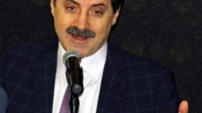 &Ccedil;alışma Ve Sosyal G&uuml;venlik Bakanı &Ccedil;elik Esnafla Kahvaltıda Buluştu