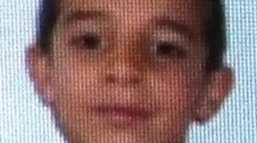 Otomobilin &Ccedil;arptığı &Ccedil;ocuk Ağır Yaralandı