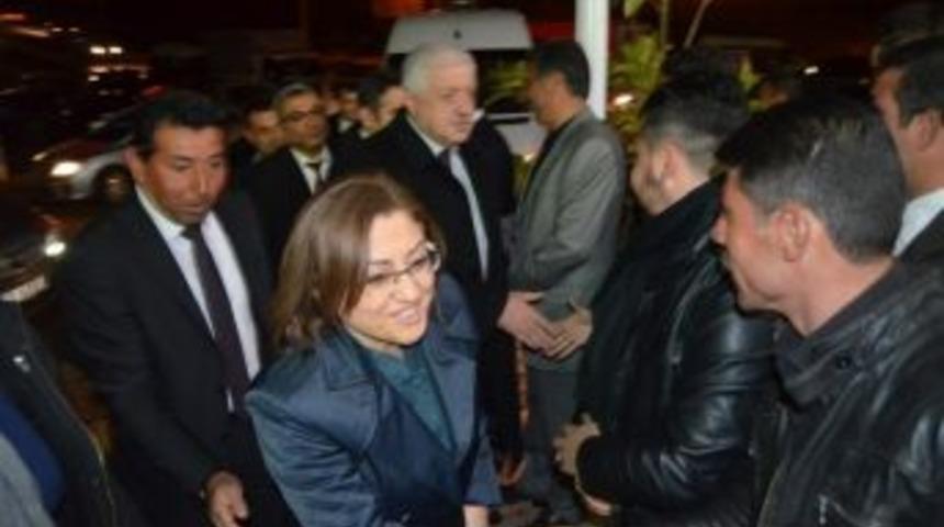 Şahin, Elonlar Derneği&rsquo;ni Ziyaret Etti