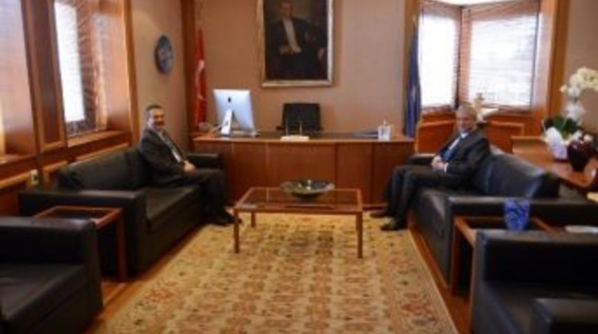 Başkan Ata&ccedil;&rsquo;tan Rekt&ouml;r G&uuml;ndoğan&rsquo;a Ziyaret