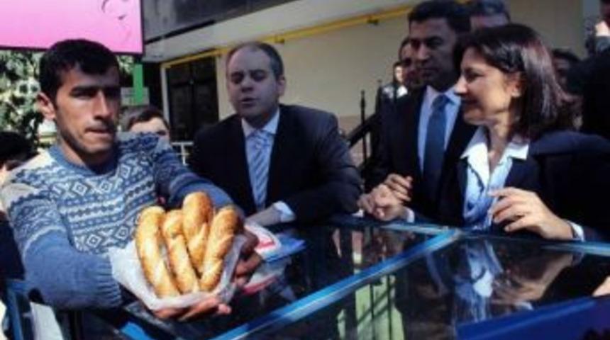 Bakan Kılı&ccedil;'ın Esnaf Ziyareti