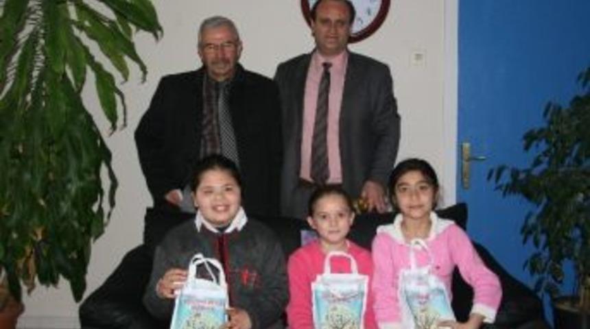 İlkokul &Ouml;ğrencileri Vergi Dairesini Ziyaret Etti