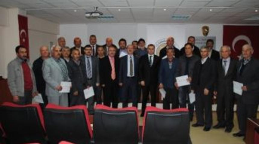 Budama Kursunu Başarıyla Bitirenlere Sertifikaları Verildi