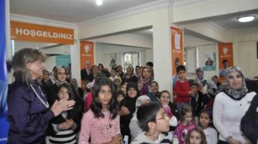 Ak Parti Adayı Barut&rsquo;a Kadınlardan Destek