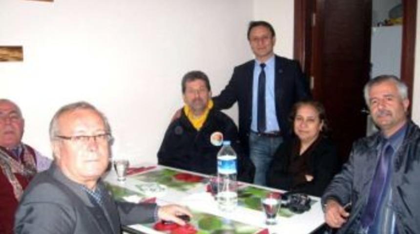 Edremit'te Y&ouml;renin Tanıtım El&ccedil;ilerine Belgeleri Verildi