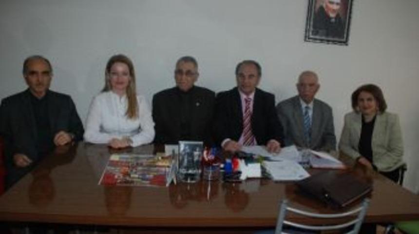 Eski Milli Eğitim Bakanı Hasan Ali Y&uuml;cel&rsquo;in &Ouml;l&uuml;m&uuml;n&uuml;n 53&rsquo;&uuml;nc&uuml; Yılı