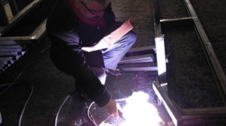 Chp'li Aday Har&ccedil; Karıp, Kaynak Yaptı