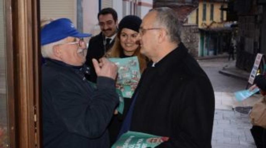 Chp B&uuml;y&uuml;kşehir Adayı Şahin, Esnafa Taahh&uuml;tname Verdi