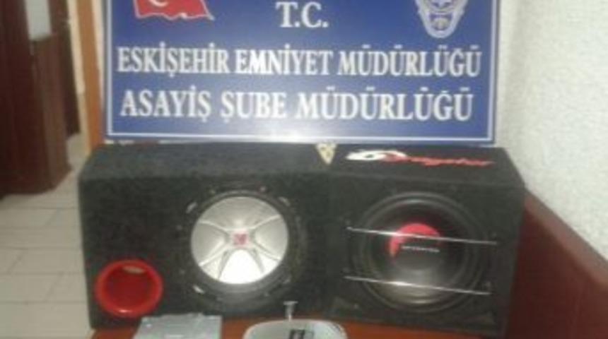 Oto Fareleri Yakayı Ele Verdi