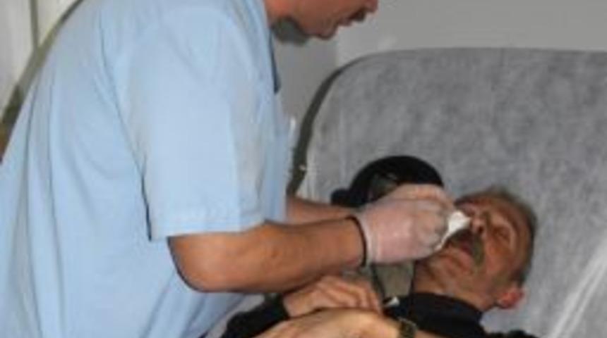 Otomobilin &Ccedil;arptığı Yaya Hastanelik Oldu