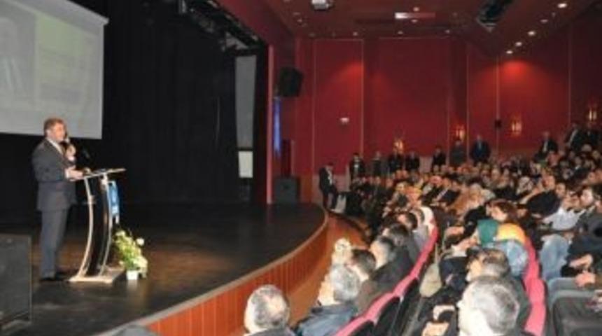 Merhum Başbakan Erbakan, Dualarla Anıldı