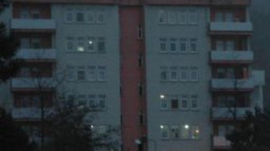 Askeri Lojmanda Baca Yangını &Ccedil;ıktı