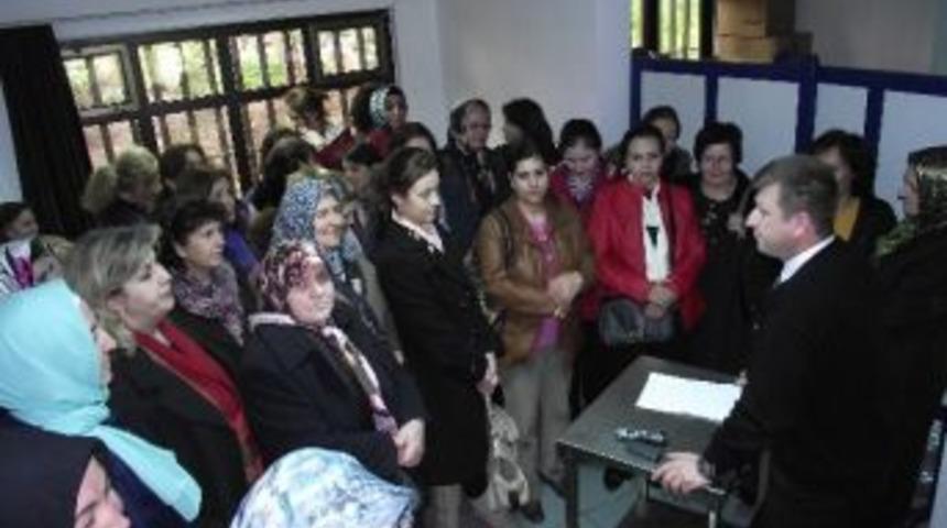 Bergama Belediyesi&rsquo;nden Kadınlara Sağlık Taraması