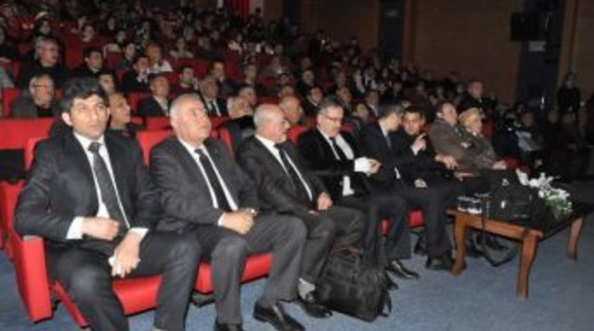 Hocalı Katliamının &Uuml;zerinden 22 Yıl Ge&ccedil;ti