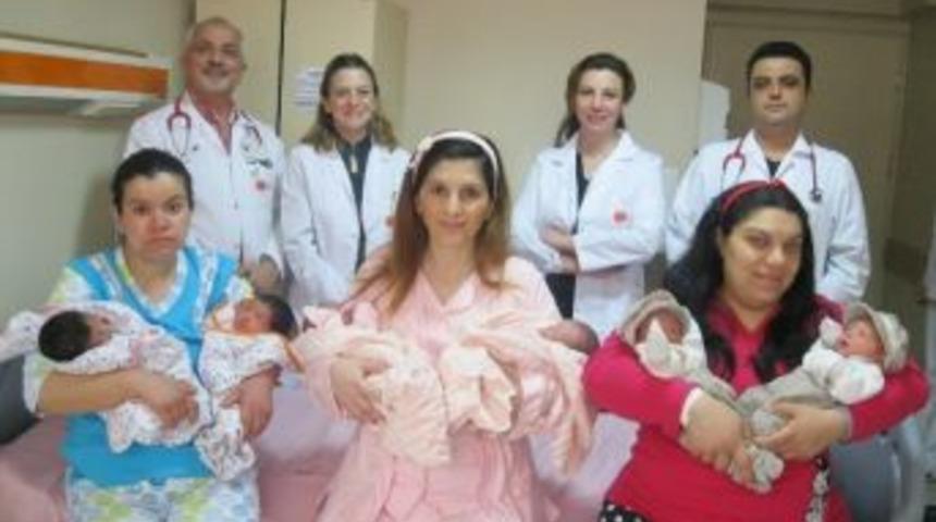 Aydın&rsquo;da Aynı G&uuml;n &Uuml;&ccedil; Ayrı İkiz Sevinci