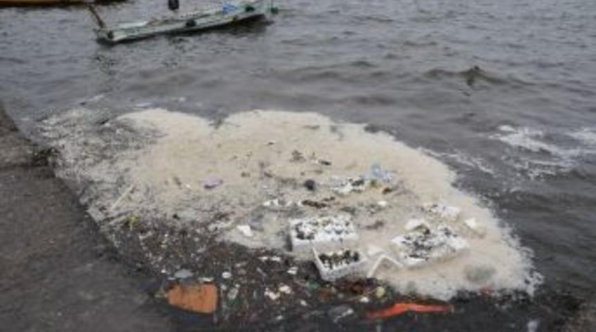 Karadeniz'de Kirlilik