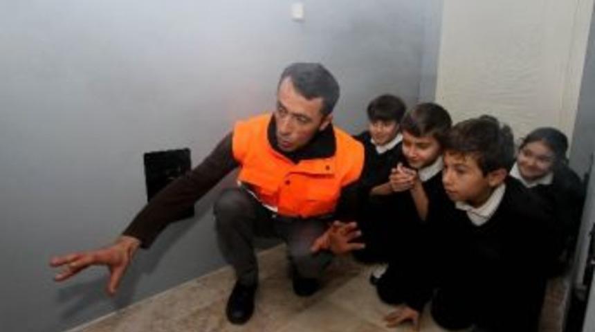 Karşıyakalılar Afet Eğitimine Koştu