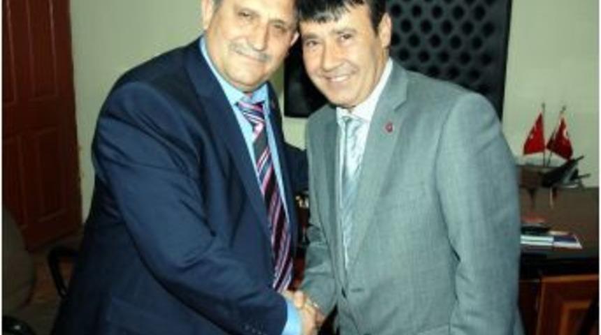 Minib&uuml;sc&uuml;ler Odasında Devir Teslim Yapıldı