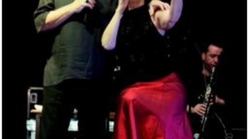 Nil&uuml;fer'de Unutulmaz D&uuml;et