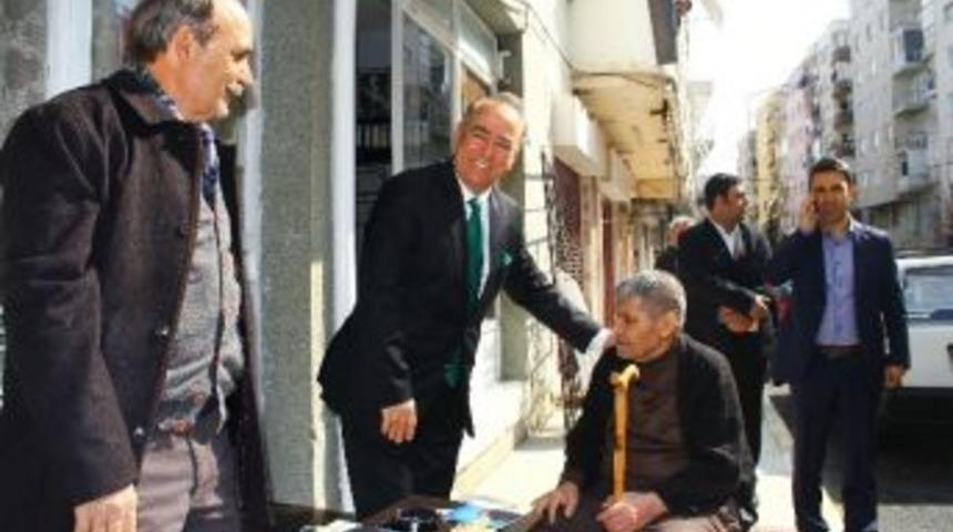 Ak Parti Adayı &Ouml;zcan: "bal&ccedil;ova'da 10 Yıllık Fetret Devri Bitiyor&rdquo;