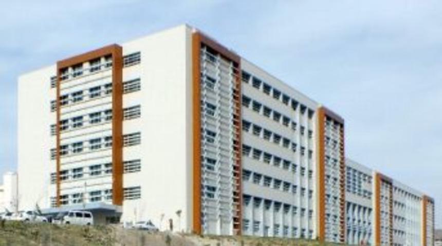 Hastalar G&uuml;ler Y&uuml;zle Karşılayacak