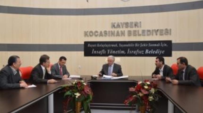 Kocasinan 2 Mahalleye K&ouml;pr&uuml; Yapıyor