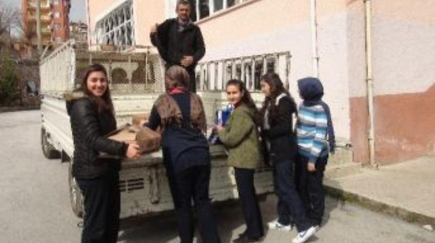 &Ouml;ğrencilerden Suriye&rsquo;ye Yardım