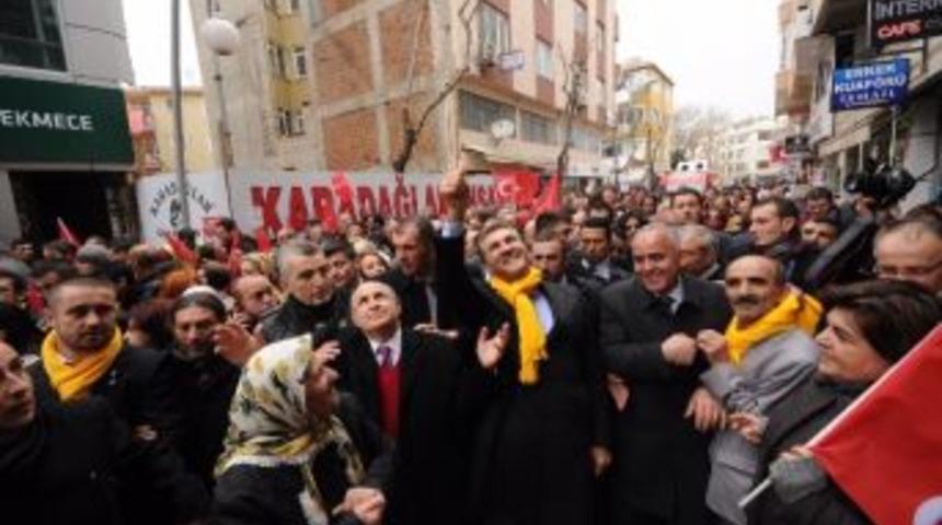 Mustafa Sarıg&uuml;l: &ldquo;başbakan&rsquo;a Allah&rsquo;tan Sıhhat Diliyorum&rdquo;