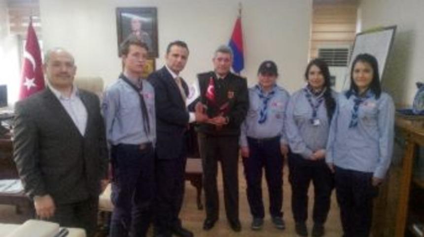 İzcilerden Albay &Uuml;nsal Bulut'a Ziyaret