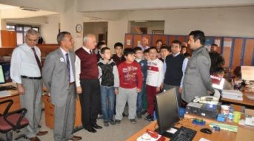 &Ouml;ğrencilerden Vergi Dairesine Ziyaret