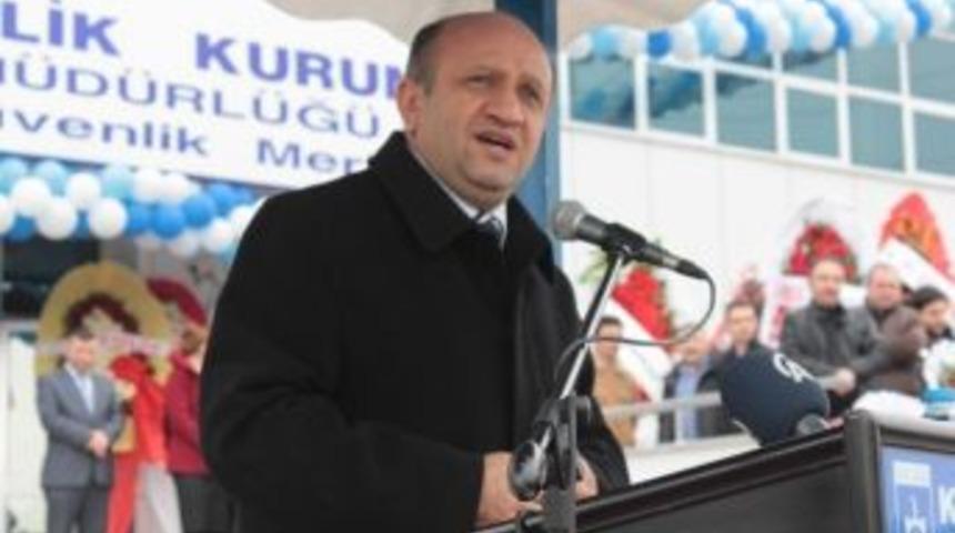 Bakan Fikri Işık: "iktidarlar Halka Hizmet İçin Vardır"