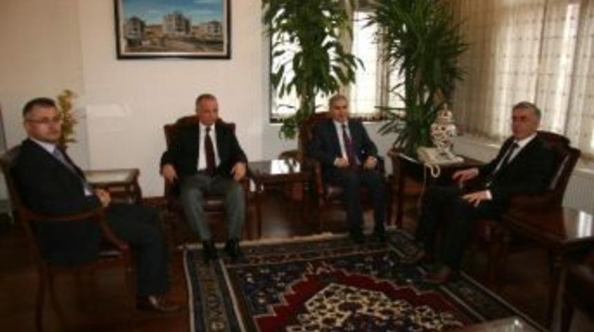 Adliye Ve Baro&rsquo;dan Aksaray Valisine Ziyaret