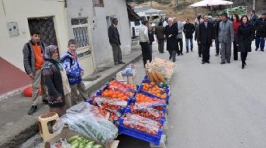 Esentepe Mahallesi'ne Pazaryeri Kuruldu