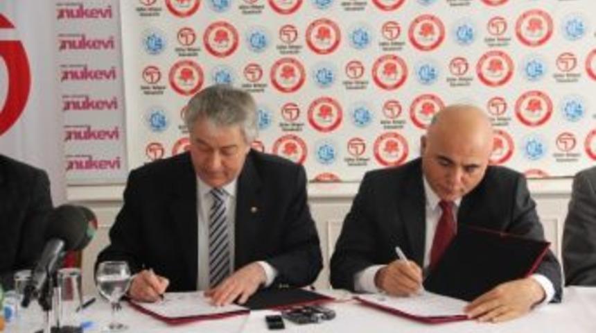 &Uuml;niversite İş D&uuml;nyası Ortaklığı