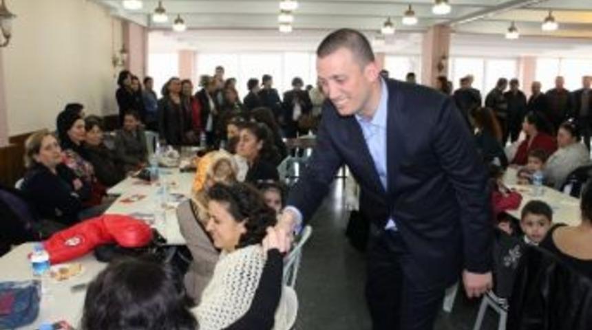 Chpli Eroğlu'ndan Aliağa&rsquo;lı Gen&ccedil;lere İş S&ouml;z&uuml;!