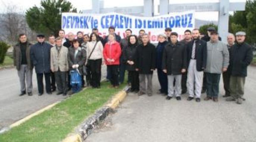 Devrek&rsquo;te "cezaevi İstemiyoruz" Eylemi Devam Ediyor
