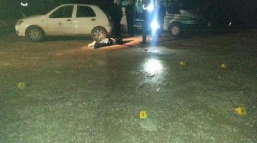 İlişki Yaşadığı İddia Edilen Kadının Eşine Kurşun Yağdırdı