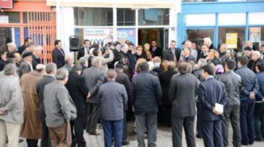 Ak Parti Melikgazi İl&ccedil;e Teşkilatı 12. Se&ccedil;im B&uuml;rosunu Gesi'de A&ccedil;tı