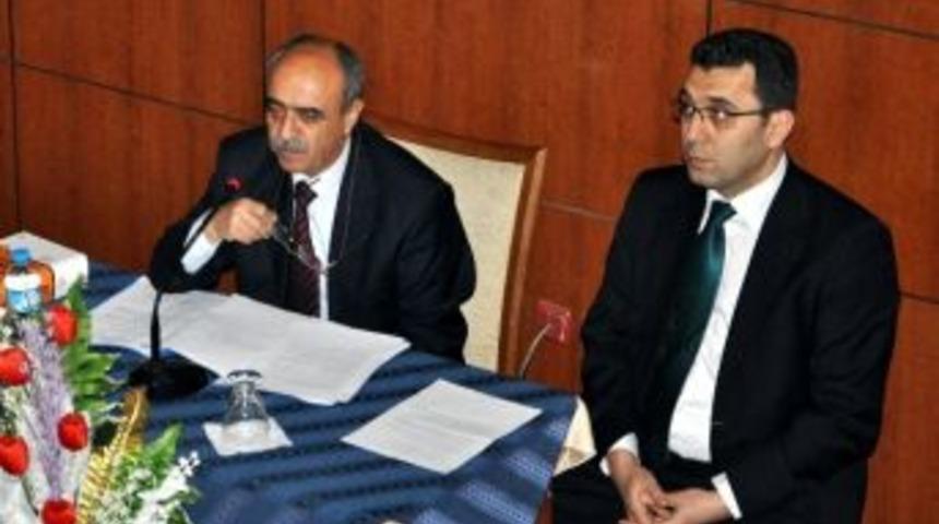 K&uuml;tahya Adliyesi'nde Eğitim Seminerleri