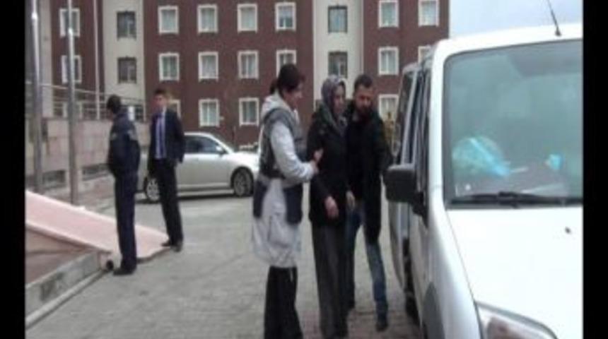 Yozgat&rsquo;ta Sa&ccedil; Tokası İle Kapı A&ccedil;ıp Hırsızlık Yapan Kadın Yakalandı